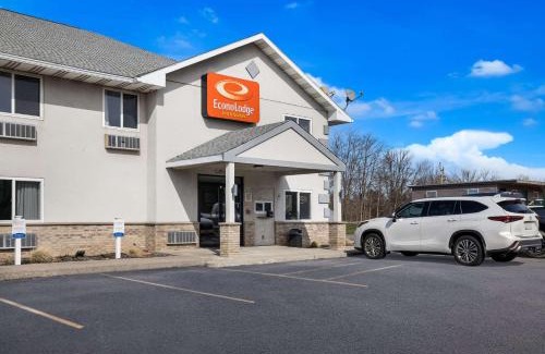 Canandaigua Hotel | Econo Lodge Inn & Suites