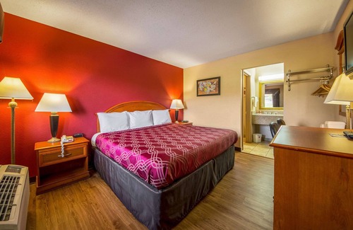 Mount Laurel Hotel | Econo Lodge Mount Laurel - Philadelphia East