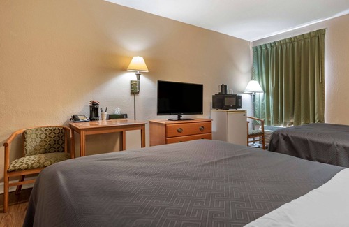 Tallahassee Hotel | Econo Lodge Tallahassee
