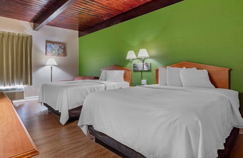 Tallahassee Hotel | Econo Lodge Tallahassee