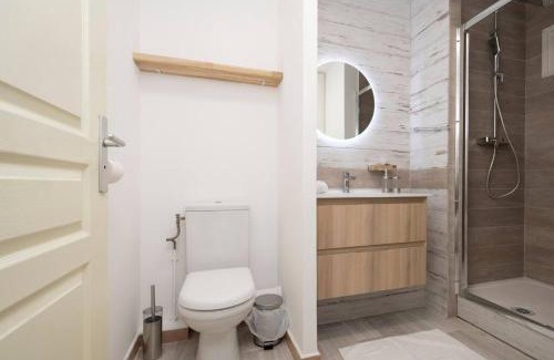 Sainte-Clotilde Apartment | Ecrin d'Or T2 duplex Sainte Clotilde 2 étoiles