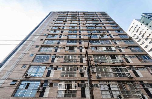 Embare Apartment | Ed Marli Santos