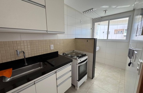 Praia do Morro Apartment | Ed Veneto/2 bedroom apartment with suite and sea view