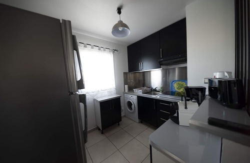 Carosse Apartment | EDEN APPT, T2 standing 4 people, pool, sea view, St Gilles