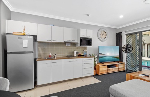Scarness Hotel | Eden By The Bay