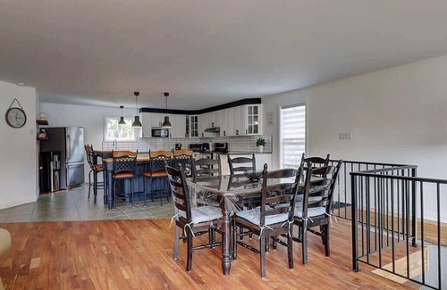 Dudswell Ski Chalet | Edge of the St-François River - Spa - Dao