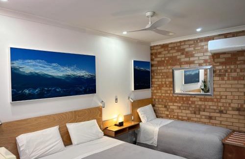 Margaret River Hotel | Edge Of The Forest Motel