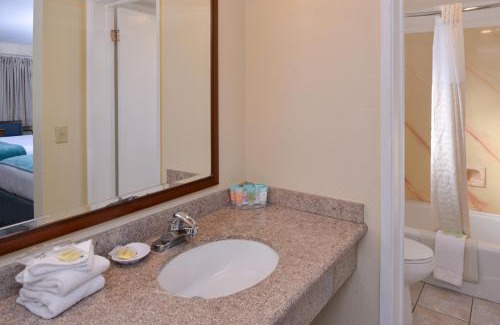 Downtown Hotel | Edgewater Inn and Suites