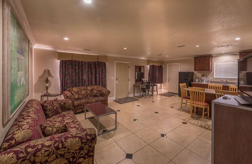 Reedley Hotel | Edgewater Inn Reedley