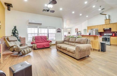 Pahrump Apartment | Edit P21070 - Katie Ln @ Pahrump