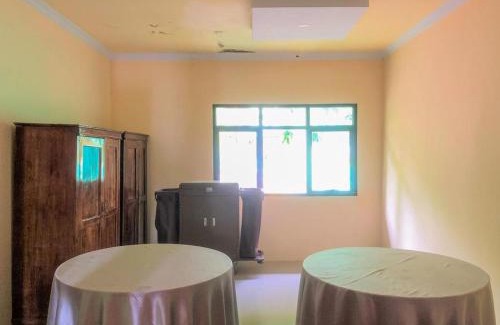 Pinrang Hotel | Edotel SMKN 2 Pinrang Mitra RedDoorz
