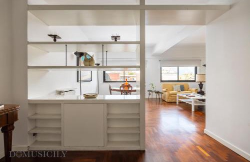 Ruggero Settimo Apartment | Edward Apartment by DomuSicily