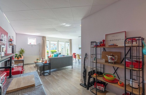 Julianadorp aan zee Apartment | Een Appartement dat Sfeervol is Ingericht Voor 4 Personen