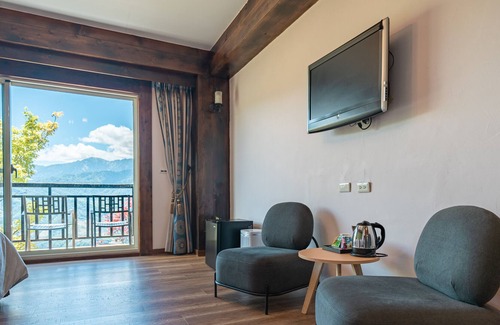 Ren'ai Hotel | Egmont Resort