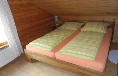 Meiserich Cabin | Eifelcottage wild bird
