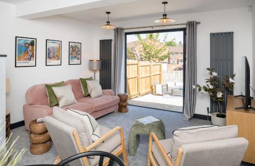 Moffat Apartment | EightySix Bondgate by Harrogate Serviced Apartments