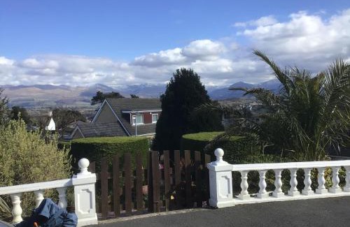Menai Bridge Bed & Breakfast | Eildon