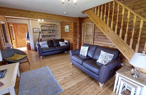 Menai Bridge House | Eirianfa