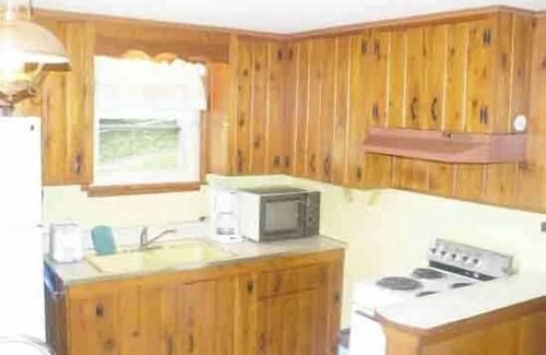 Lake Delton Cottage | Eischen Cottage 1 on Lake Delton