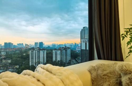 Taman Mutiara Apartment | Ekocheras Residence Premium Suites by Roomsy