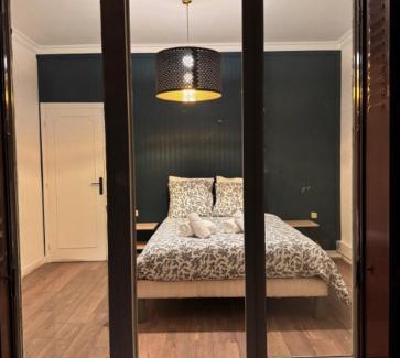 Champeval Apartment | Elégant appartement calme et proche de Paris- Henri Mondor