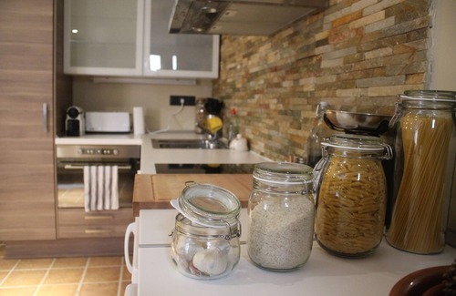Cardona Apartment | El Baluard - Warm apartment in the old town of Cardona