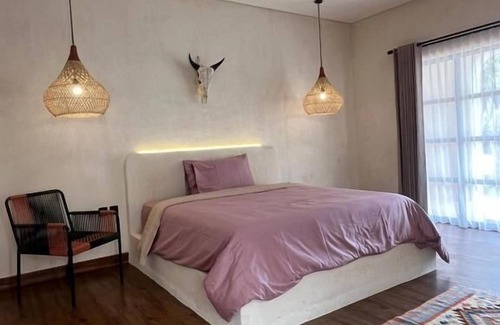 Mushroom Bay Hotel | El Campo Mushroom