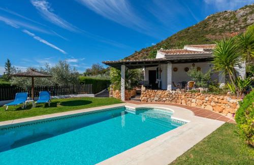 Alora House | El Chorro Villas Casa Buganvilla