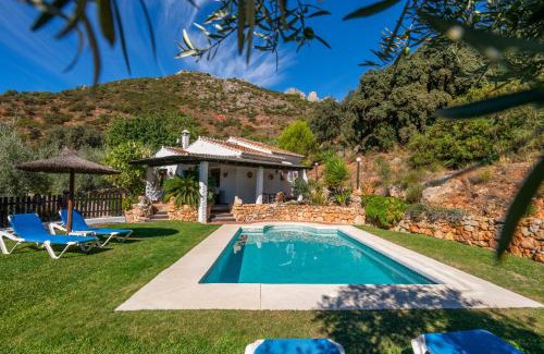 Alora House | El Chorro Villas Casa Buganvilla