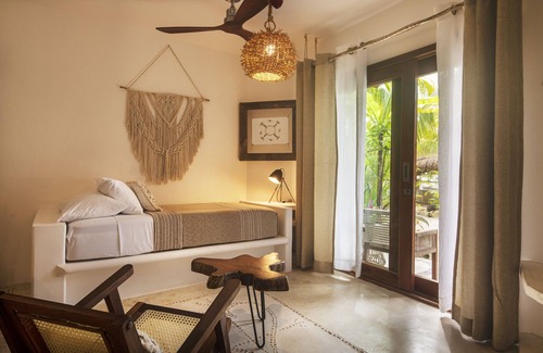 Isla Holbox Hotel | El Corazón Boutique Hotel - Adults Only with Beach Club pass included