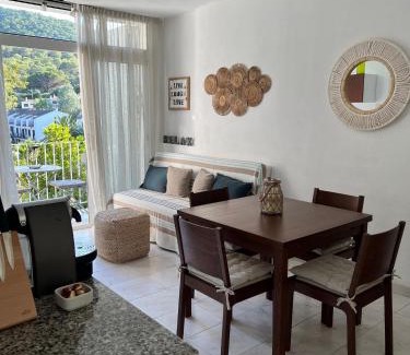 Tamariu Apartment | El niu de Tamariu