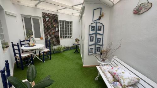 Port de Sagunt House | El Patio de Lucy