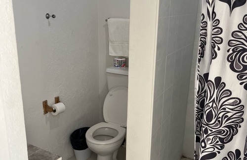 Dover House | El Retreat Guest House