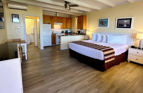 Avalon Hotel | El Terado Terrace