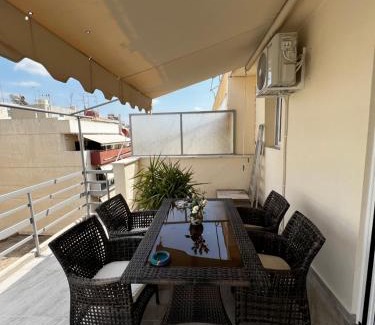 Neos Kosmos Apartment | Elea Athens Apartment