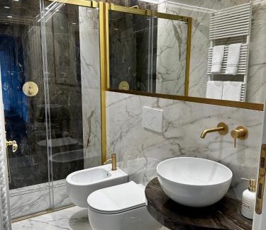 Santa Maria Novella Apartment | Elegance in the center of Florence: Palazzo Villa