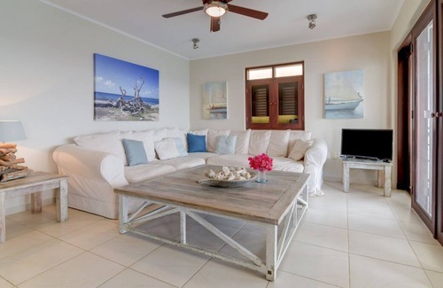 Playa Condo | Elegancia Quinze -Oceanfront Condo, Steps away from the Ocean, Beautiful Sunsets