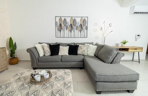Dominicus Apartment | Elegant 2 Bedroom Apartment with Pool