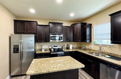 Noblesville House | Elegant 3 BD Home in Noblesville