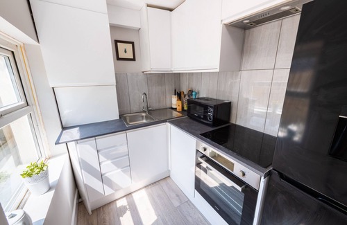 Maidstone House | Elegant 3 Bed House Heart Of Maidstone