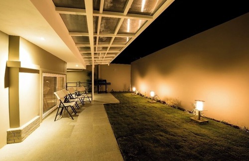 San Pedro House | Elegant 3500sq ft Family Residence
