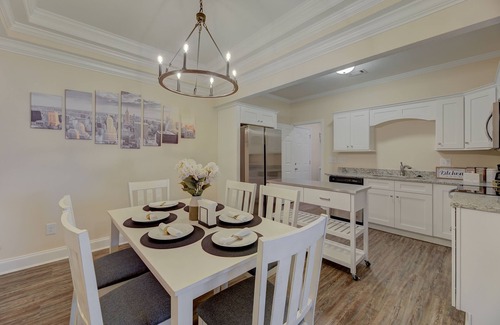 North Augusta House | Elegant 3BD/2BA Home - Modern Comfort in North Augusta - Ideal for Families