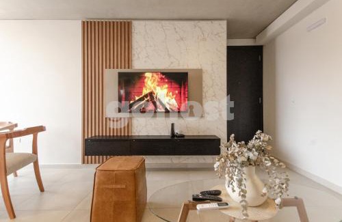 Asuncion Apartment | Elegant Apartment Steps From Villa Morra
