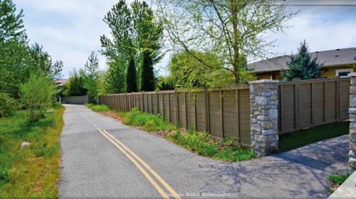 Southeast Boise House | Elegant Boise River Home at Bown Crossing with Hot Tub