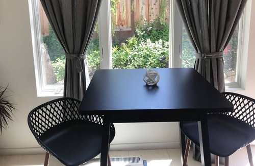 Monte Sereno House | Elegant chic guest house