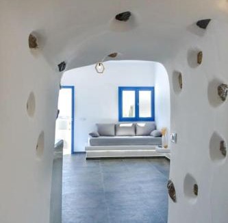 Emporio House | Elegant Cycladic Villa