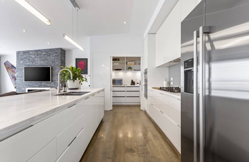 St. Heliers House | Elegant Executive Townhouse