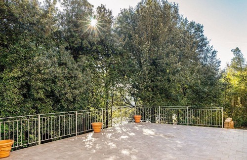 Citerna House | Elegant holiday home in a Citerna with swimming pool