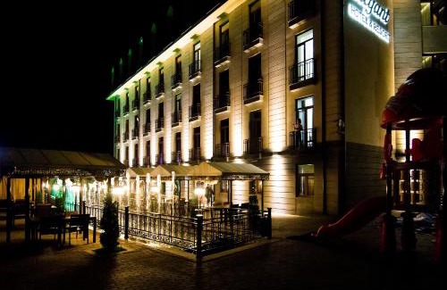 Tsaghkadzor Hotel | Elegant Hotel & Resort