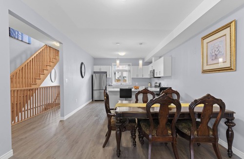 Pelham House | Elegant, Peaceful Retreat near Niagara Falls